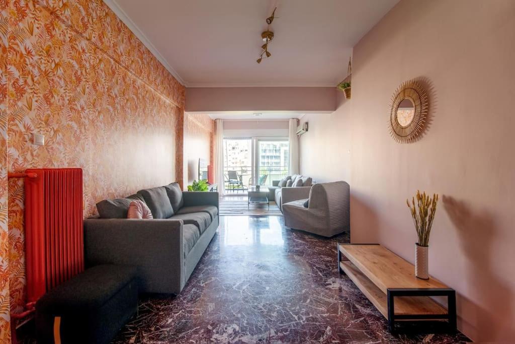 In The Shadow Of Acropolis - 2 Mins Walk To Metro Apartamento Atenas